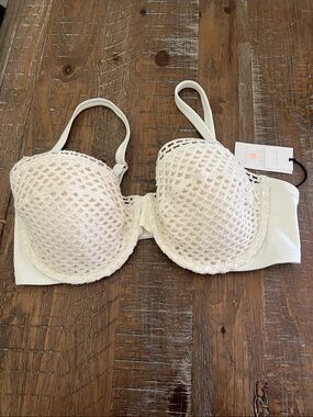 Shade & Shore Ivory Crochet Overlay Bikini Top New 38D